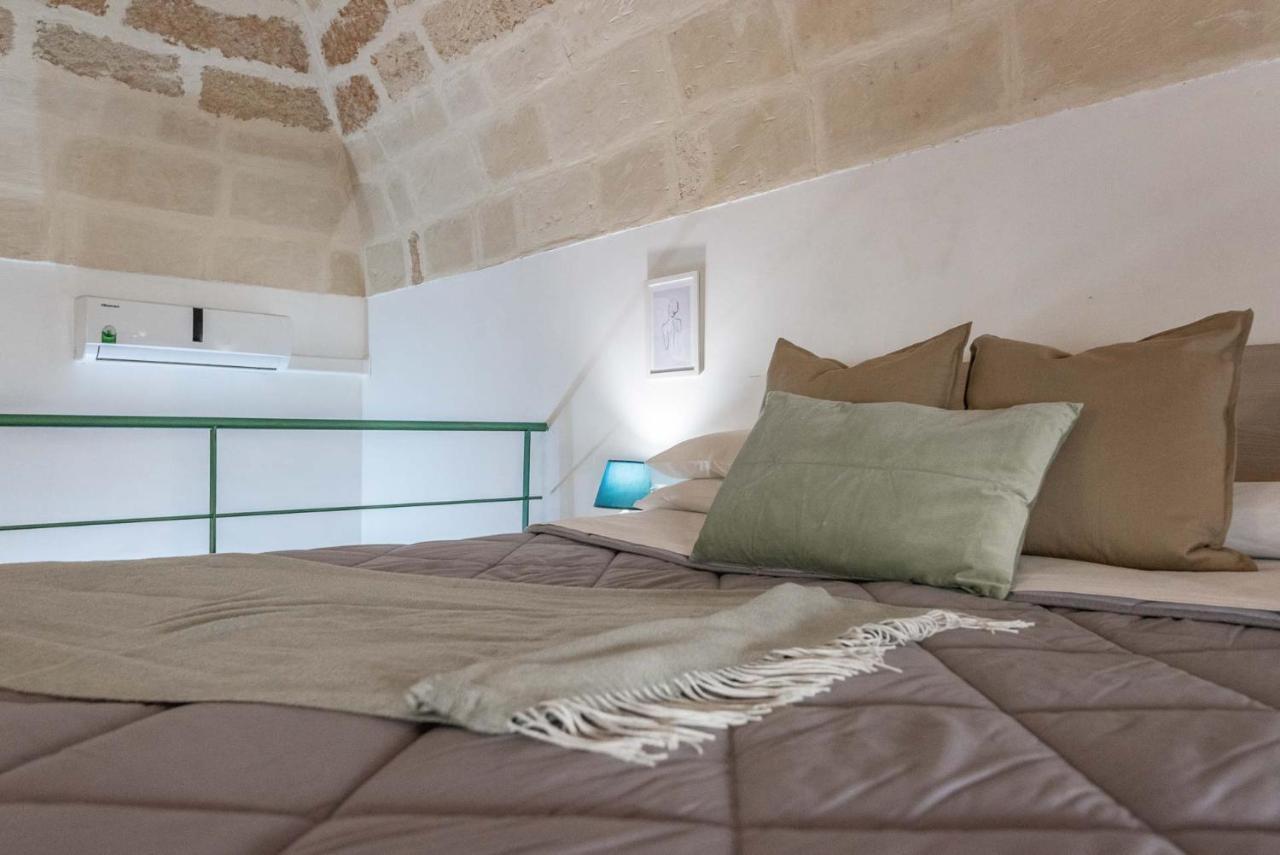 Terzo Campanello - Terrazza Nel Centro Storico Lägenhet Lecce Exteriör bild